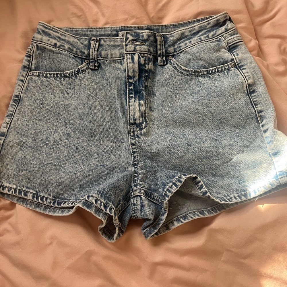 Bought from Tilly’s jean shorts!